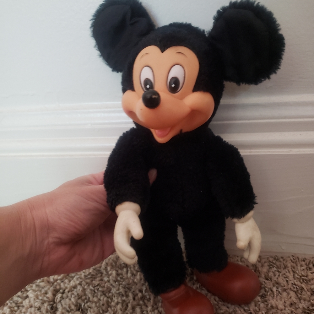 Rare Vintage Applause Mickey plush toy - Picture 5 of 10